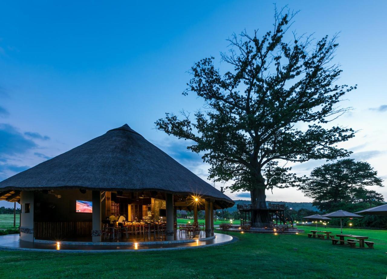 The Royal Senchi Hotel And Resort Akosombo Buitenkant foto
