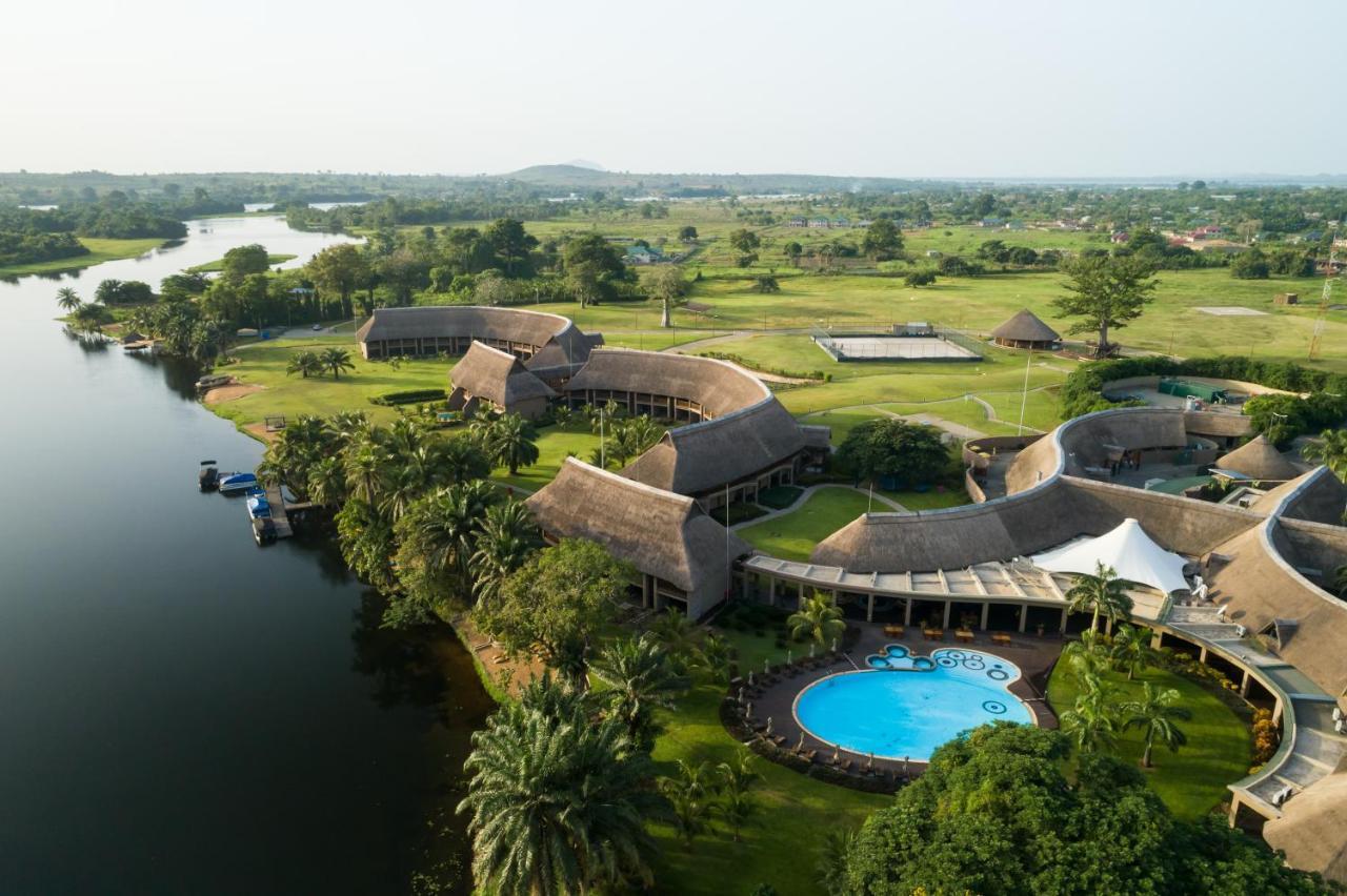 The Royal Senchi Hotel And Resort Akosombo Buitenkant foto